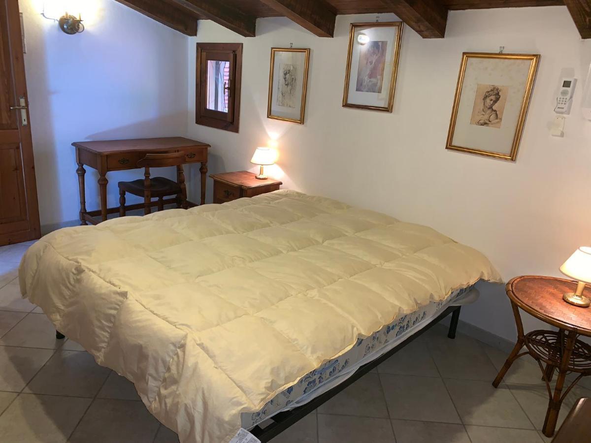 Appartamento I Geranei Centro San Teodoro  Exteriör bild